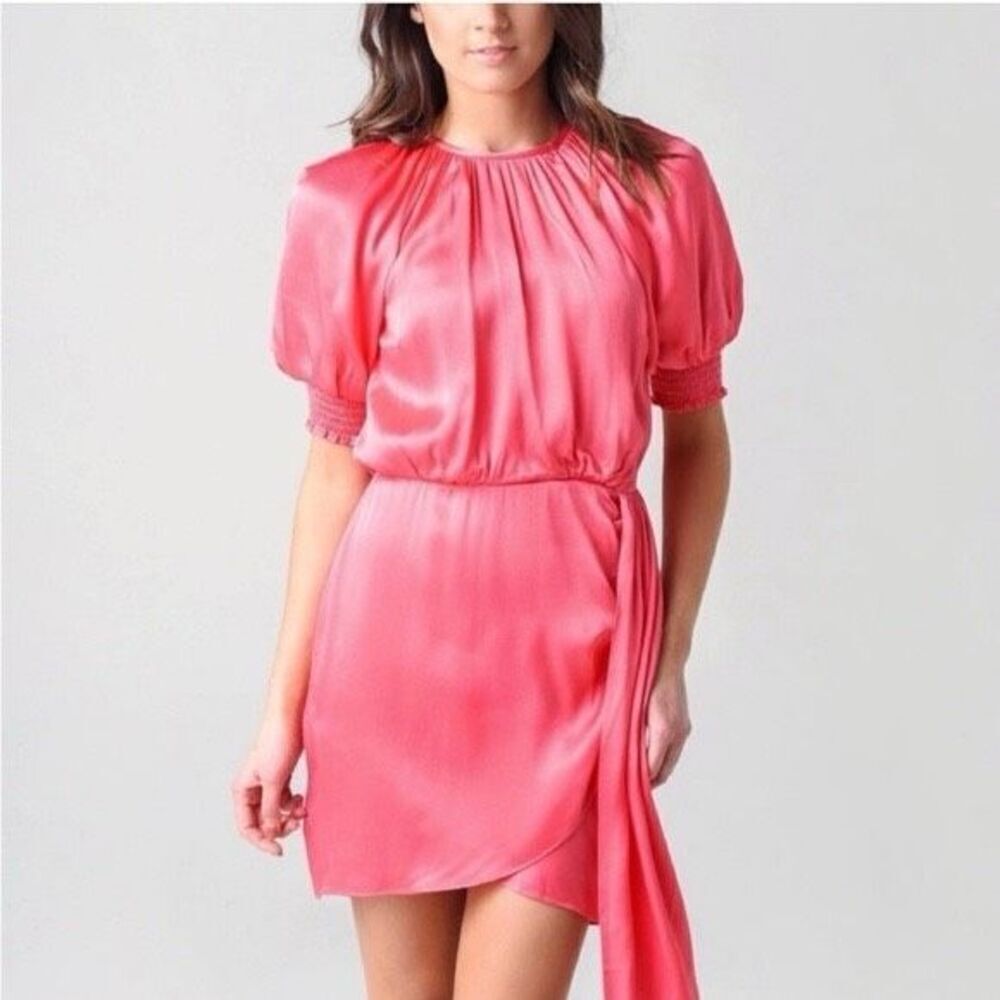 Saylor Melon Pink Zulu‎ Puff Short Sleeve Mini Dress Women’s Size Medium